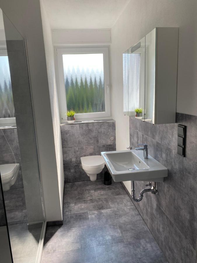 Helle Moderne Ferienwohnung, Naehe Koblenz Am Rhein Weitersburg Buitenkant foto