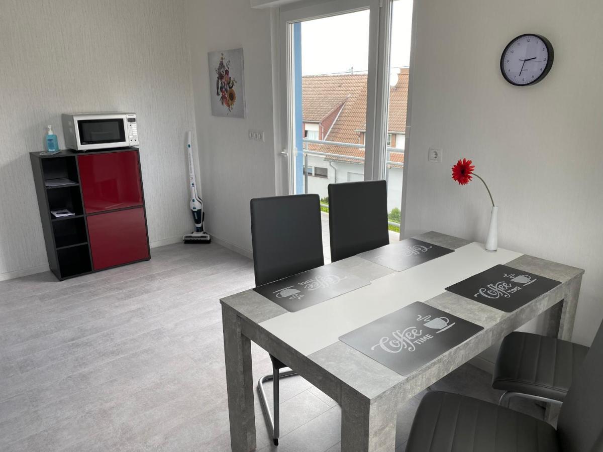 Helle Moderne Ferienwohnung, Naehe Koblenz Am Rhein Weitersburg Buitenkant foto